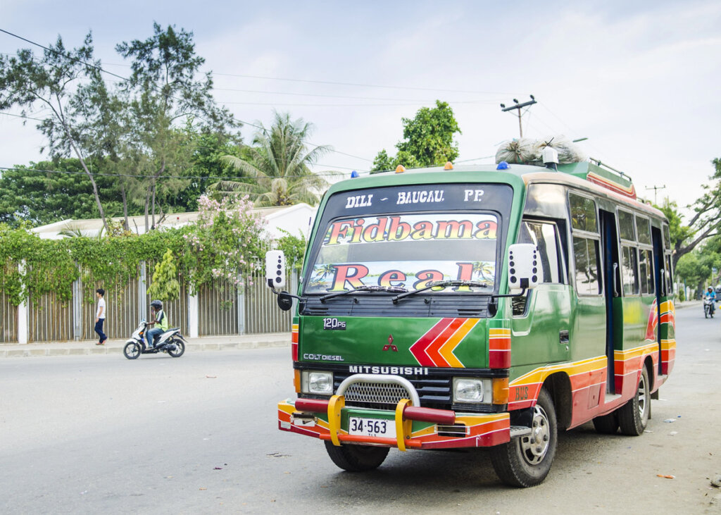 mikrolet in Timor Leste