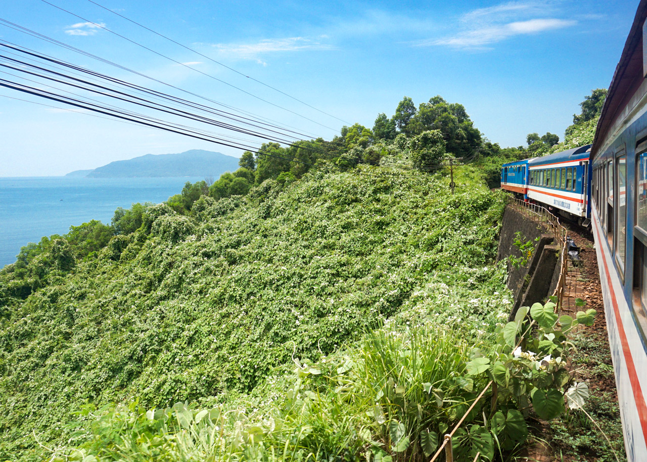 Hue - Danang train